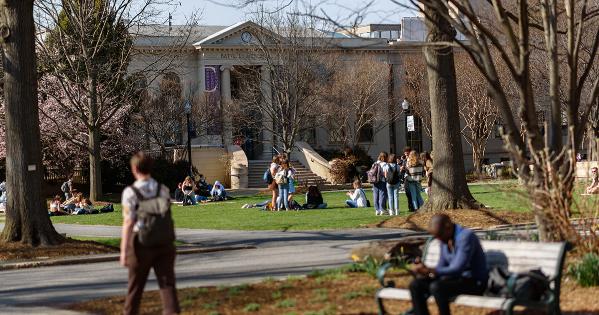 University Scholarships & Tuition Discounts 2026: A Guide for Moroccan Students